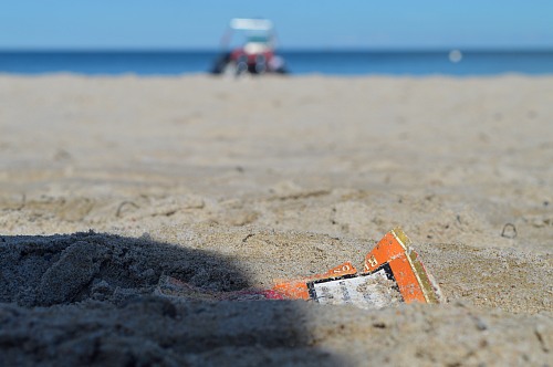 Warnemünde
Plastic packaging on the beach
Verschmutzung/Müll/Altlasten
EUCC-D
